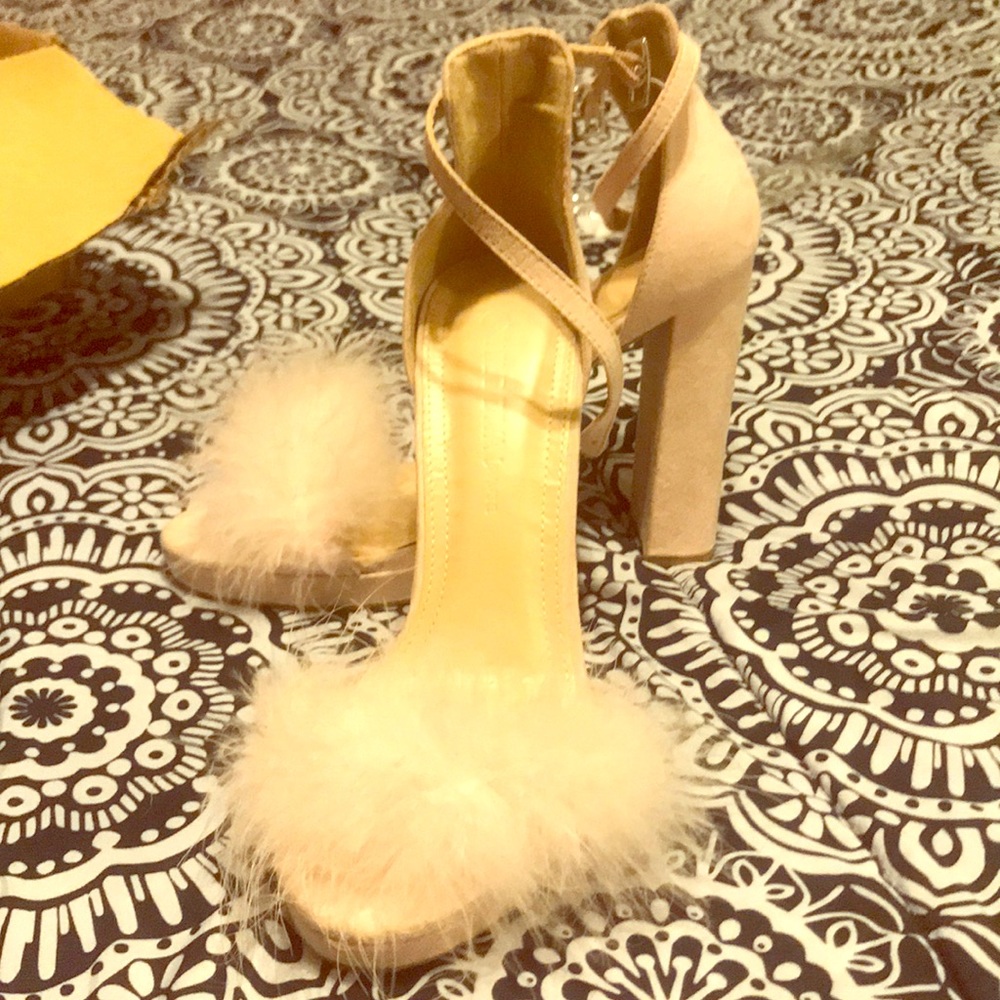 Pink princess high heel slippers